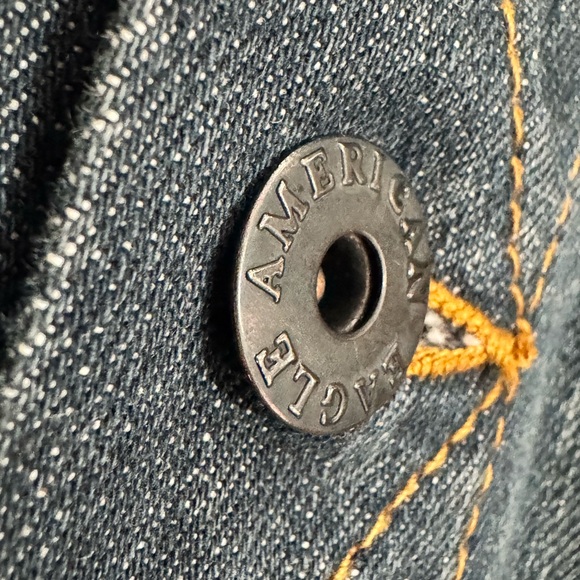 American Eagle Men‘s Classic Denim Trucker Jacket - Dark Wash, Size Small - Picture 2 of 6